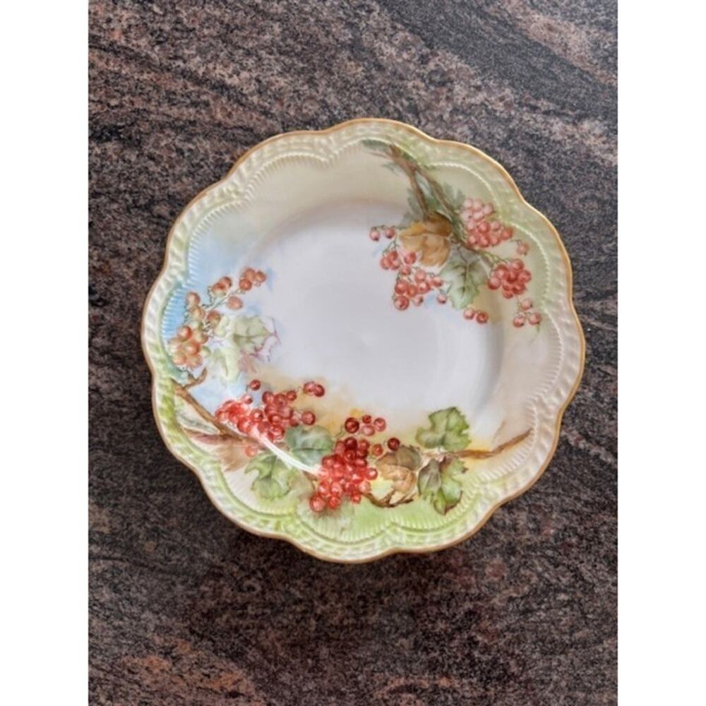 Antique Haviland Limoges France Hand Painted Plate 8.5" Berry Scalloped